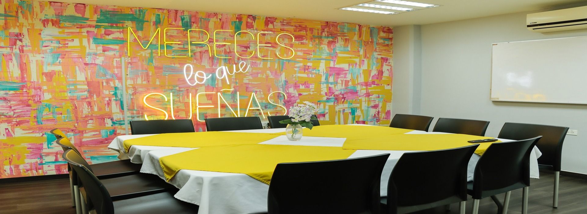 492420481_1141112618031658_64061